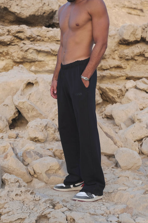 Unisex Black Relaxed Fit Sweatpants
