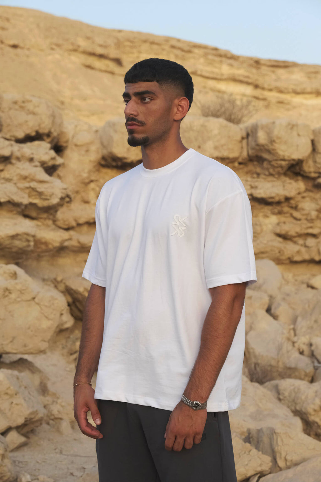 Unisex White Loose fit T-shirt