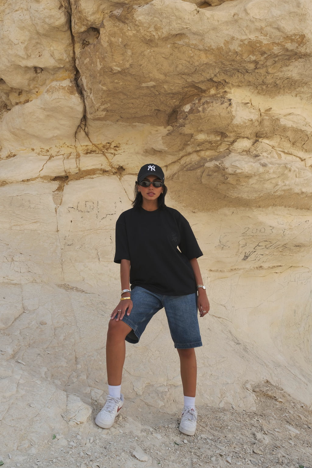 Unisex Black Loose fit T-Shirt